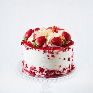 Birthday strawberry cloud cake delivered London